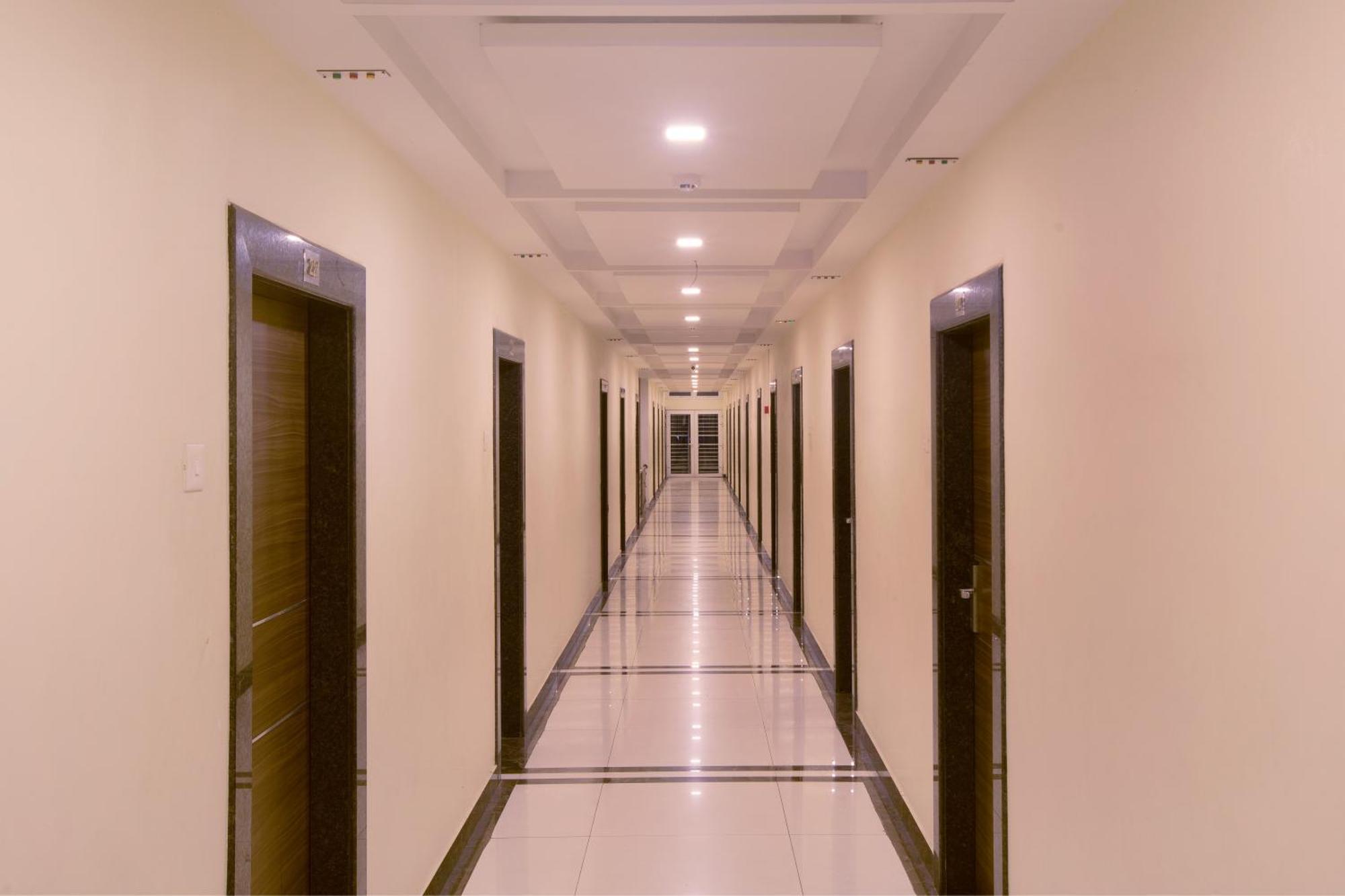 Tiruchirappalli Manjhi Residency酒店 外观 照片